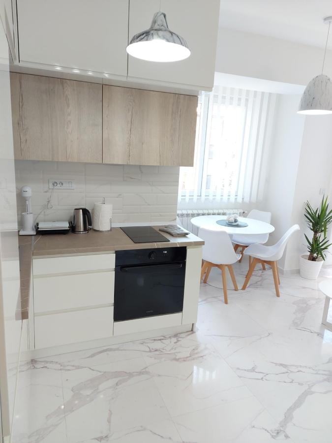 Luxury Apartment Iva Skopje Zewnętrze zdjęcie